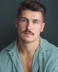 MatildaTheMusical 📚✏️📘 @matildathemusical Newest cast members announced  for “Matilda The Musical “ in the West End #London Congratulations to  client Stuart Rouse @stuartrouse who takes up the #swing role ! The  multi-award