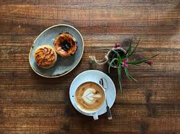 Caffè (italianate), caffe (italianate), caffé (italianate, nonstandard). Unser Cafe