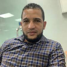 El pasado miércoles 28 de mayo hice una solicitud formal al alcalde de la  demolición y reconstrucción urgente de esta pared para evitar que ocurra  una tragedia en nuestro pueblo. Seguimos trabajando!