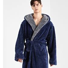 A chacun son peignoir ! Peignoir Homme Polaire Bleu Navy Hiver Lepeignoir Fr Peignoir Homme Peignoir Vetement D Interieur
