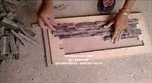 Namun dalam prakteknya di lapangan, setiap pengrajin mempunya cetakan sendiri yang tidak standar. New 40 Cara Membuat Batu Alam Dinding Minimalist Home Designs