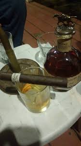 First Liga Privada T52 Paired With Some Blanton S Https Ift Tt 2ipowsq Drew Estate Cigars Cigars Simple Pleasures