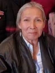 Laura Burroughs's Instagram, Twitter & Facebook