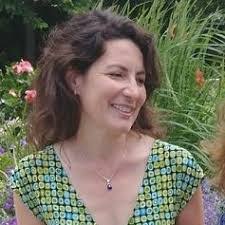 Ellen Kaminski's Instagram, Twitter & Facebook