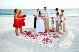 Loveshack Vacations Will Help You Plan The Perfect Destination Wedding Honeymoon Or Romantic Get Beach Wedding Photos Cheap Beach Wedding Casual Beach Wedding