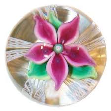 How to make glass paperweights with flowers. Getting Lost In Strathearn Art Glass Paperweights Collectors Weekly