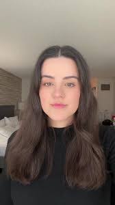 Lauren Ridinger's Instagram, Twitter & Facebook