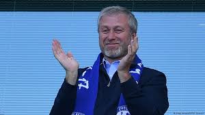 According to reports, roman abramovich entered putin's network as a fixer in the service of he seemed to be one of the central figures in the transition of power from yeltsin &co to putin and his st. Roman Abramovich Gets Israeli Citizenship News Dw 28 05 2018
