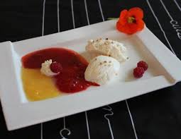 Topfennockerl Auf Fruchtspiegel Rezept Nockerl Leichte Nachspeise Nachspeise