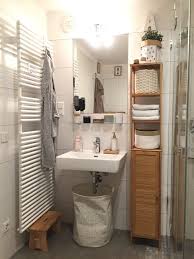 Fand Mein Bad Immer So Kruschtelig Weil Ich Keinen Spiegelschrank Aufh Ngen Kann Da Der Spiegel Schon In D Design Home App Bathroom Decor House Design Games