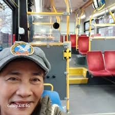 BREAKING NEWS. 😭😭😭😭😭 ... Bus from Makeni to Freetown carrying 18  passengers including 2 pregnant women and some children Just arrived  Freetown safely by 3pm today 😳😳😳😳😳😳 Shout Hallelujah! No be everytime