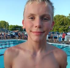 Daisy Daugherty's Instagram, Twitter & Facebook