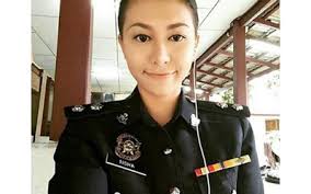 Pelakon yang popular menerusi drama bersiri gerak khas, nizen ayob meninggal dunia pada pukul 11.55 pagi isnin di hospital sultanah aminah johor bahru. Pelakon Gerak Khas