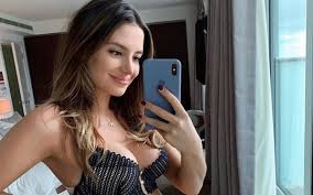 Live and let live #human. Sarah Kohan Career Boyfriend Marriage Net Worth