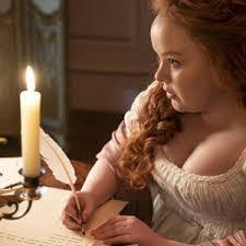 Nicole Massimo's Instagram, Twitter & Facebook