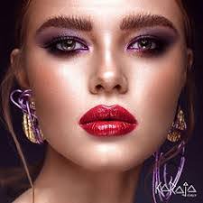 Barbara Boros's Instagram, Twitter & Facebook