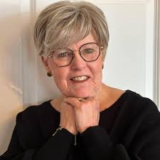 Glenda Sharp Curry ordained as Alabama's bishop coadjutor.