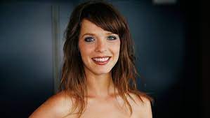 Jansen studeerde aan het rotterdams conservatorium. Zangeres Laura Jansen Had Zeer Moeilijke Jeugd Muziek Ad Nl