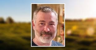 Alvin Peak's Instagram, Twitter & Facebook