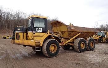 Caterpillar D350E Off-Highway Truck