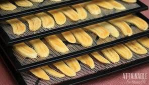 Drying banana chips in the sun is another possibility. Dehydrating Bananas For A Delicious Healthy Snack