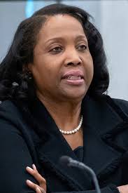 Appeals court rules Lisa Cook can remain as Fed governor, blocking Trump's  removal efforts