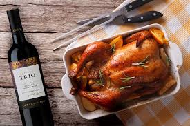 Thanksgiving customs in mexico have some similarities to the american thanksgiving, but there while many families do eat the traditional thanksgiving turkey, others will. Thanksgiving Dinner Its Origin And Flavors Concha Y Toro