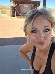 Bethany Teeples's Instagram, Twitter & Facebook