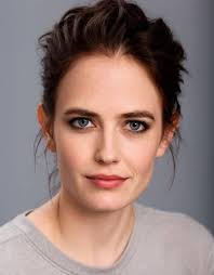 They can't see me, for I am well hidden up here😃