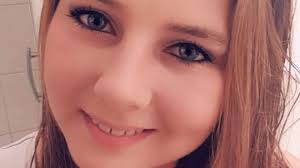 Sarafina ist mit zwillingen schwanger. Spurt Sie Ihre Babys Schwangere Sarafina Wollny Gibt Update Promiflash De