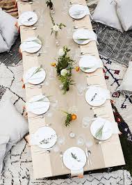 Get dressed for the evening. 8 Chic Dinner Party Decor Ideas Let S Decorate Now