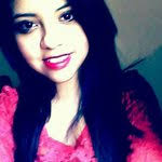 Bethany Bott's Instagram, Twitter & Facebook