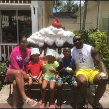 Joueur américain de football américain (fr); Navorro Bowman Nbowman53 Twitter