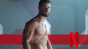 He is of dutch (from his immigrant maternal grandfather), irish, english, scottish, and german. Noch Mehr Muskeln Als Thor Im Avengers Universum Chris Hemsworth Bringt Sich Fur Hulk Hogan Film Auf Netflix In Form Kino News Filmstarts De