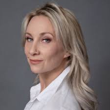 Genevieve Bennett (bennettgen@)