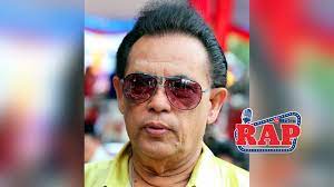 Hail amir di antara penyanyi melayu yang popular dari tahun 70an. Hail Amir Masuk Hospital