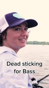 Dead sticking a shaky head finesse worm when the bite is off with  @laura_ann_foshee_ #bassfishing #fishingtips #fishinglife #lunkerville