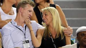 Nathan buckley's girlfriend alex pike escapes covid lockdown. Afl 2021 Nathan Buckley Wife Tania Marriage Coach Deleted From Instagram The Advertiser