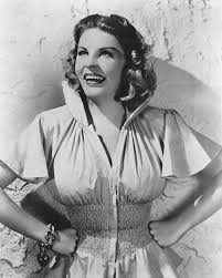 Martha Raye Born Maggie Reed August 27 1916 October 19 1994 And Nicknamed The Big Mouth Was An American Comic Actress And Martha Raye Actresses Singer