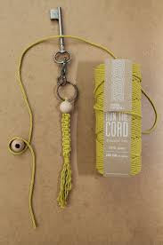 Diy Macrame Porte Cles Macrame Fils Coton Run The Cord Maille Name Is Kesi Art Running Running Porte Cle Macrame Diy Diy Porte Cles