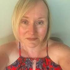 Jennifer Snoddy's Instagram, Twitter & Facebook