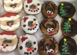 Pin By O Doodledoo S Donuts On Donuts Christmas Donuts Donut Decorations Donut Decorating Ideas