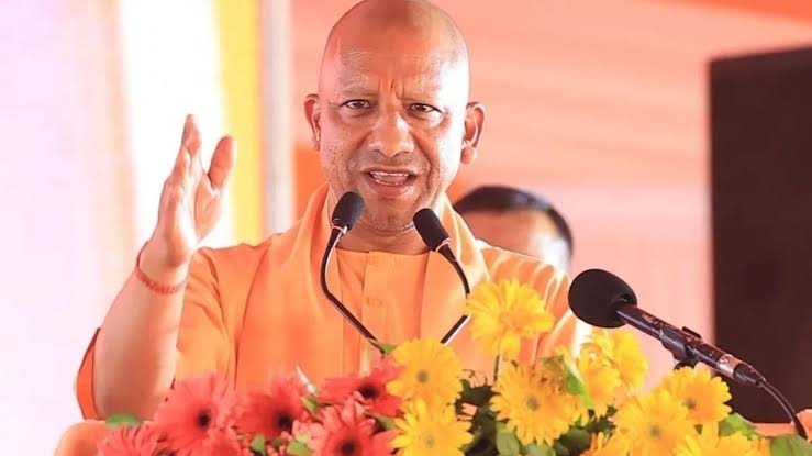 योगी सरकार बदल रही महिलाओं की जिंदगी, तेल मिल से सुधरी आर्थिक स्थिति -  mukhyamantri yuva udyami vikas abhiyan yojana lucknow vandana yadav success  story ntc dhrj utrath - AajTak