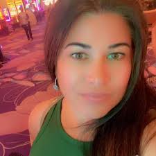 Who are good senior photographers in New Orleans?