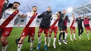 Koniec meczu a więc tradycji stało się zadość. Fortuna 1 Liga Lks Lodz Arka Gdynia Transmisja W Polsacie Sport Polsat Sport