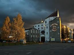 În anul 1899, principalele obiective ale stațiunii balneoclimaterice vatra dornei sunt finalizate și inaugurate. Obiective Èi AtracÈii Turistice La Vatra Dornei De Vizitat In 2021 Statiuni Balneare