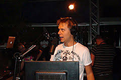 Armin van buuren, gaia — aisha mix cut 04:10. Armin Van Buuren Wikipedia