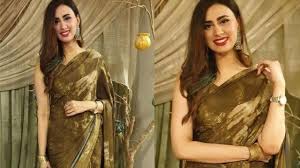 In today's article, we are going to feature madiha naqvi's bio, family, wiki, facts, husband & more. Madiha Naqvi Bio Age Husband Wiki Net Worth Facts