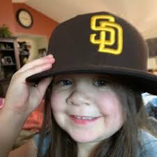 Chris Cota (@IAmCota)