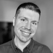 Robert Pratt (@chezchezrobert) • Instagram photos and videos